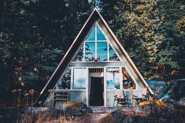Quel est le prix moyen d'un chalet à Thones ?